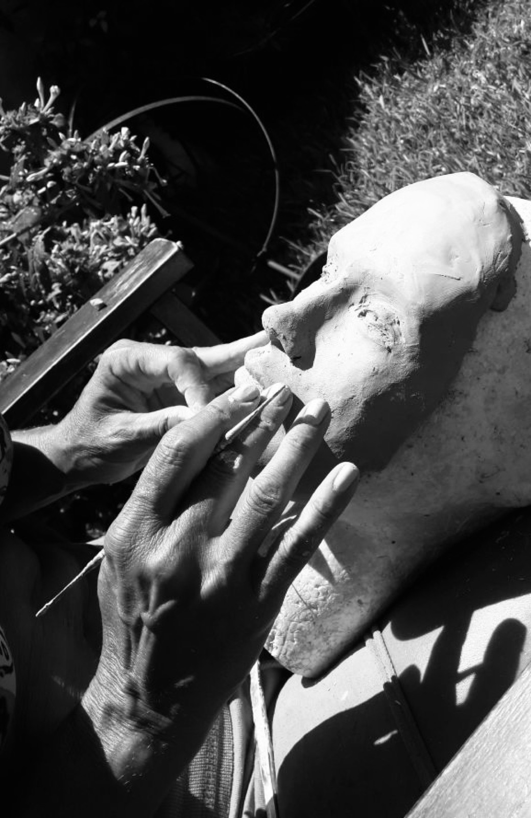 Modelado de un rostro en arcilla