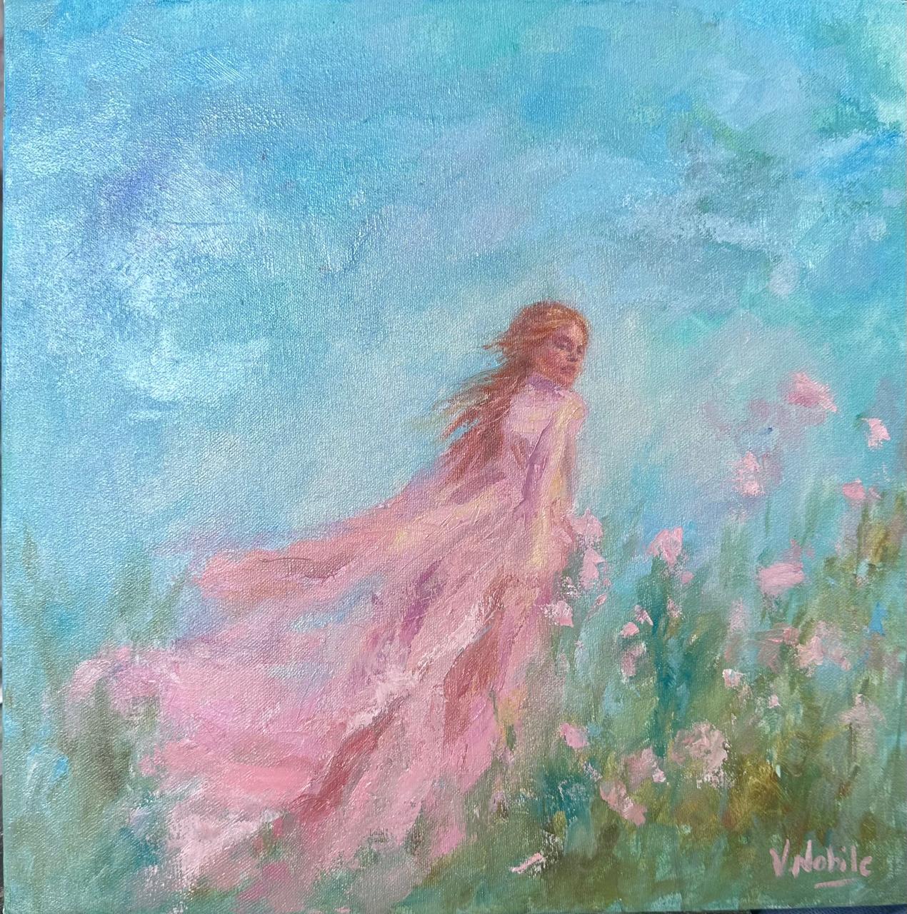 Una figura con vestido rosa en movimiento aparece entre flores sobre un fondo celeste.